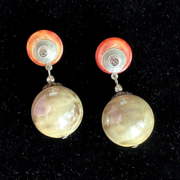 Fun Iridescent Cha Cha Balls Festive Earrings Pearlescent Red & Gray 2” Dangles - Picture 3 of 5